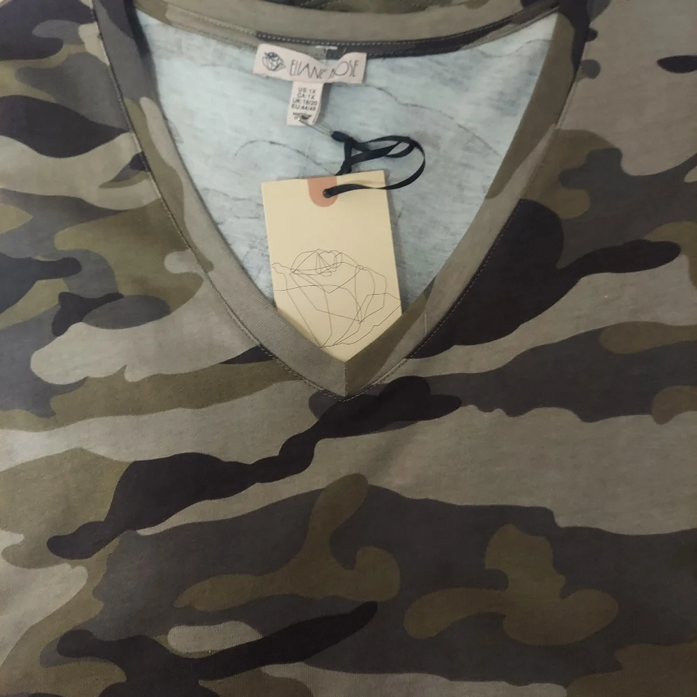 New with tags.  Camo tee 1x - Picture 13 of 16